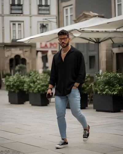 dark shirt light pants combination